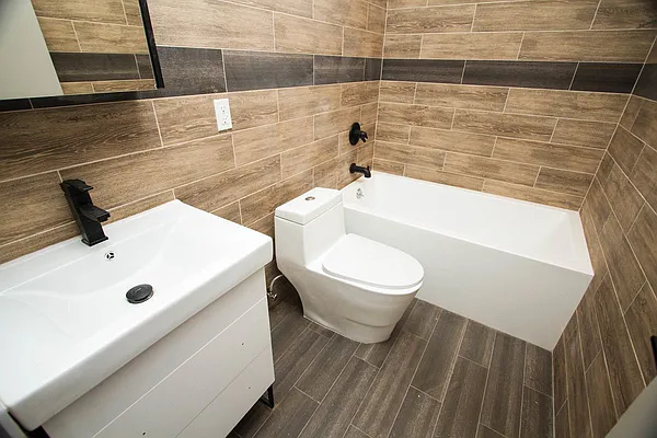 Rented by Brooklyn Group | media 25