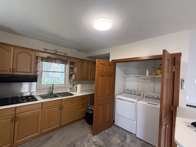 90 Belknap St — Photo 11