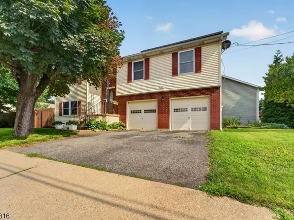 360 Congress St, Phillipsburg Town, NJ 08865
