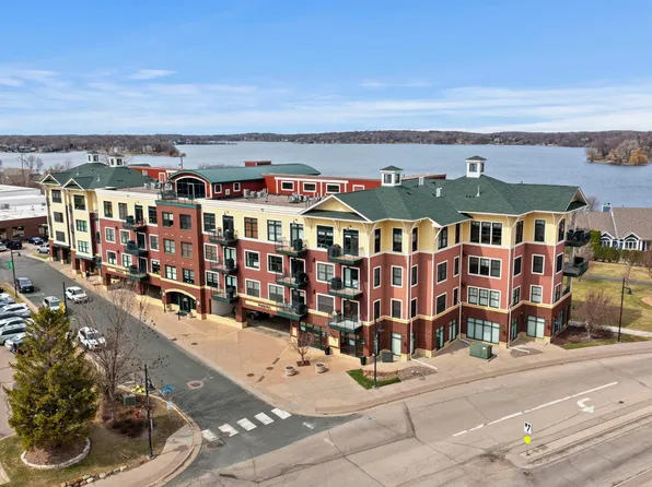 4100 Spring St APT 314, Spring Park, MN 55384