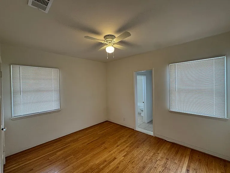 111 Alabama St — Photo 7