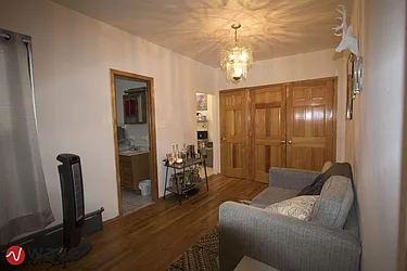 Rented by Wave Real Estate Group