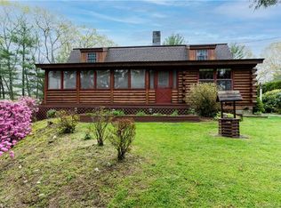 63 Red Oak Hill Rd, Farmington, CT 06032