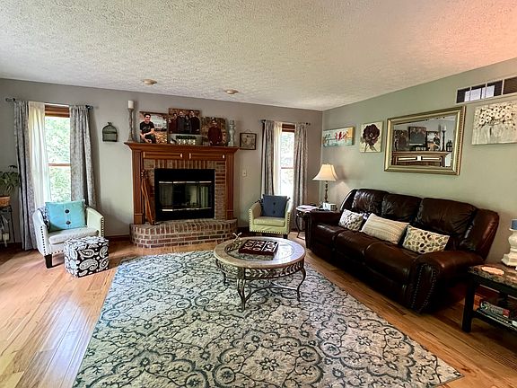4th image of 1507 Wildwood Ct