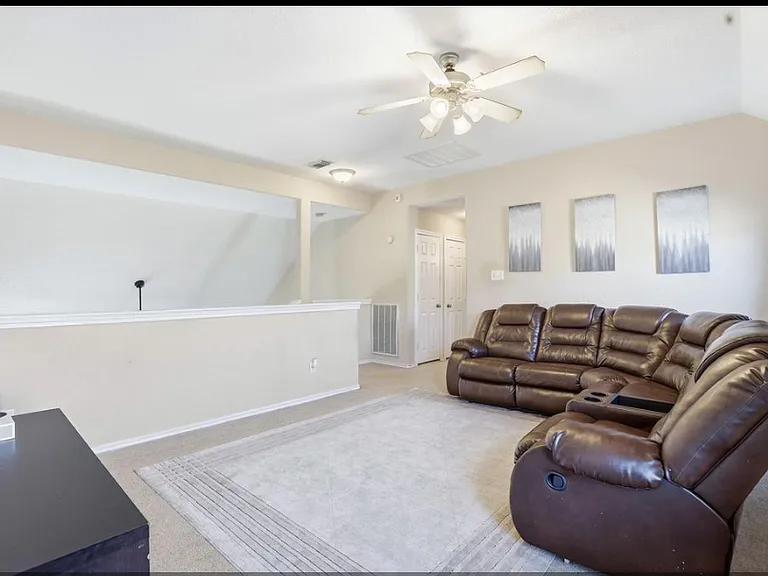 11402 Overland Trail Dr — Photo 7