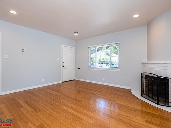 2nd image of 1311 College Ave