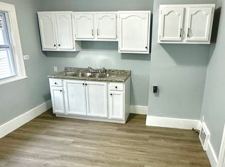 976 Paxton Rd #2, Cleveland, OH 44108