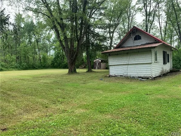 9078 Wilson Cove Rd #12, Canastota, NY 13032