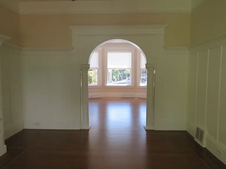 1714 Castro St — Photo 11