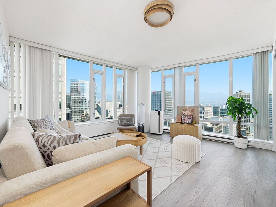 1st image of 610 Granville St #3007