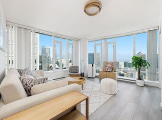 610 Granville St #3007, Vancouver, BC V6C 3T3