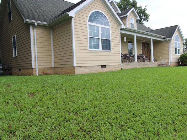 167 Wallace Dr, Wayne, WV 25570