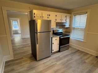 8 Kimball Ave FLOOR 1, Ipswich, MA 01938