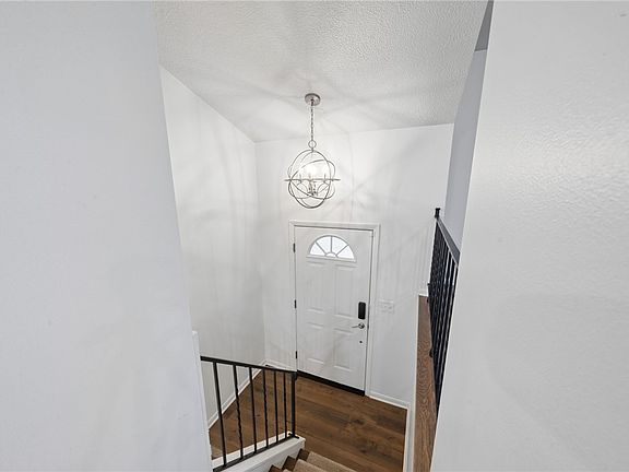 4th image of 108 Macbeth Dr