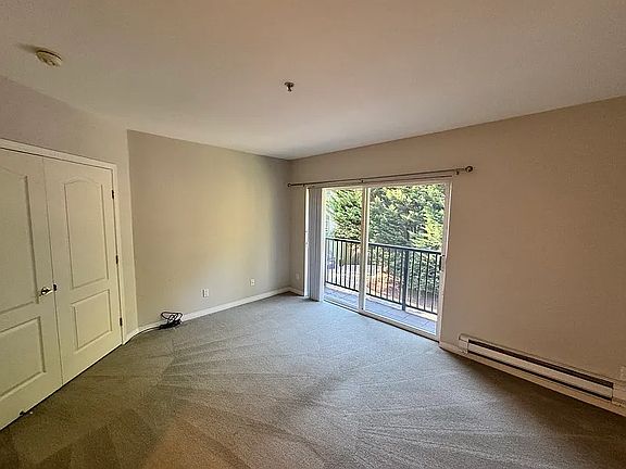 5th image of 12439 NE Totem Lake Way APT 202