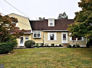 523 Tasker Ave, Folsom, PA 19033