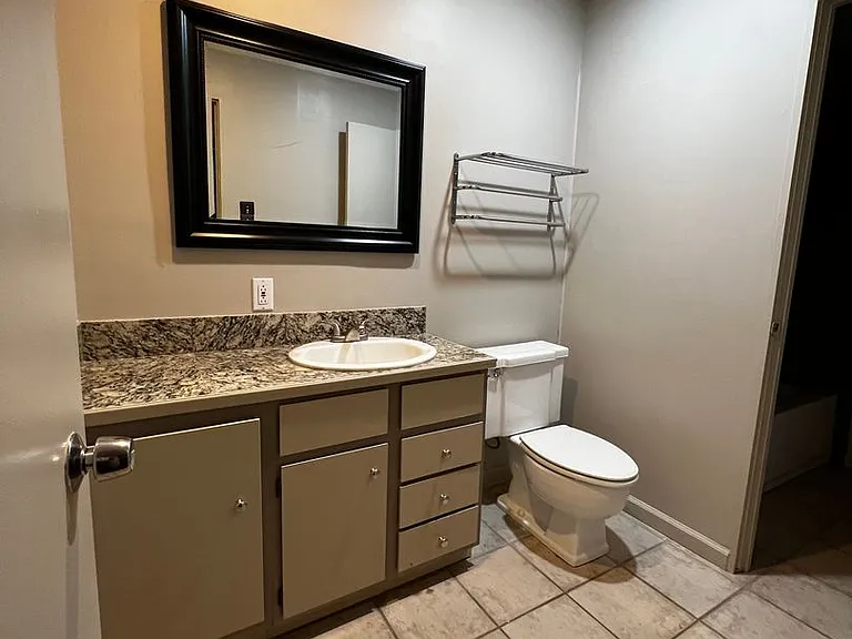 1008 S College Rd #203 — Photo 16