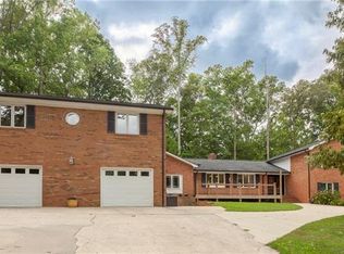 3515 Lake Shore Rd S, Denver, NC 28037