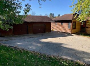 330 NE 8th St, Grand Rapids, MN 55744