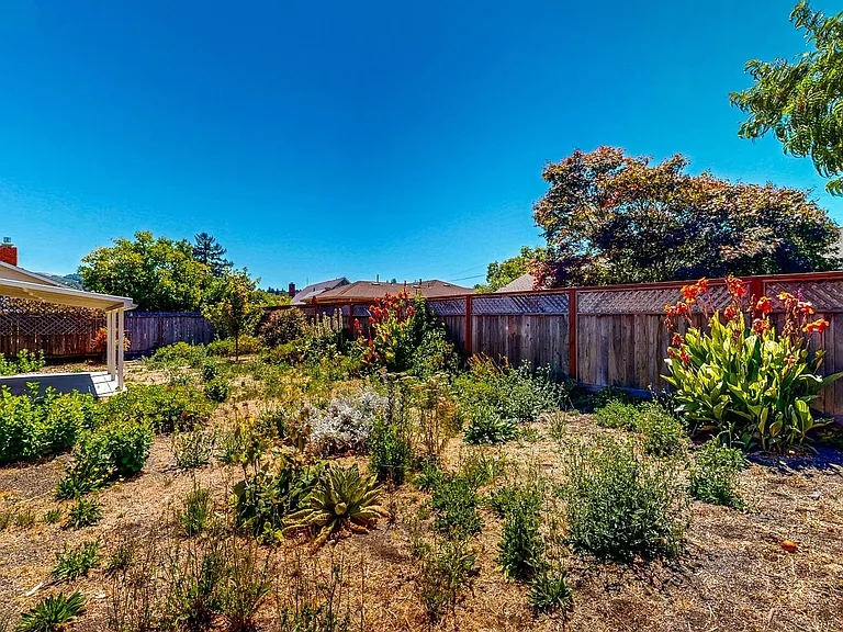 1925 Leafgreen Dr — Photo 51