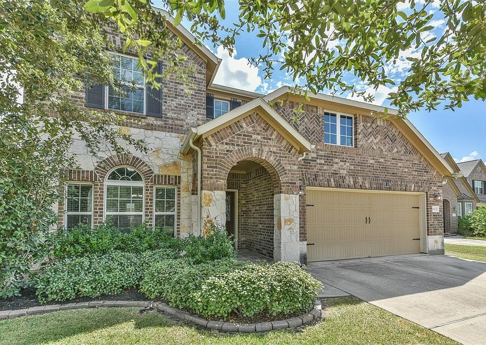 1st image of 30021 Willow Brook Ln