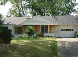 6210 Columbia Rd, North Olmsted, OH 44070
