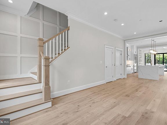 5th image of 3713 R St NW