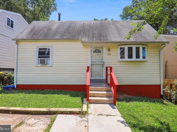 922 Balboa Ave, Capitol Heights, MD 20743