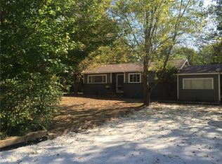 1915 W Wedington Dr, Fayetteville, AR 72701