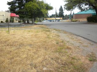 1040 Hanford Ave, Bremerton, WA 98310