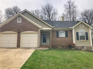 5419 Carronbridge Ln, Charlotte, NC 28216