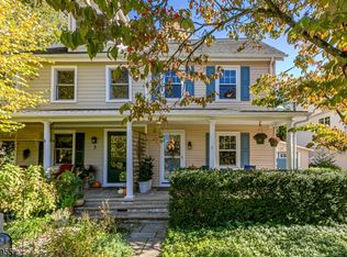 5 Ferry St, Stockton, NJ 08559