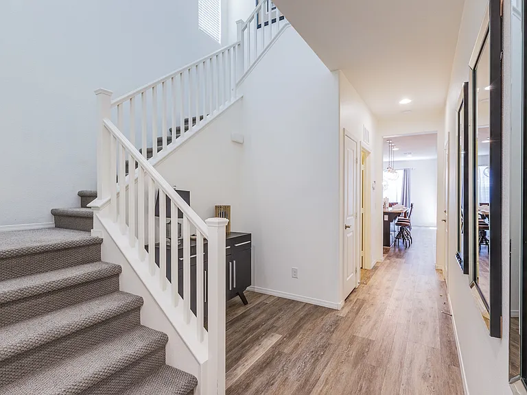 Fiery Sky Ridge St — Photo 10