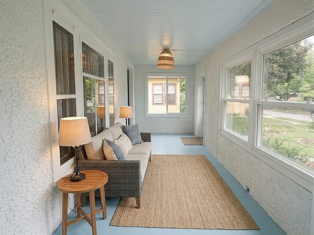 3 bed, 1691 sqft, $3,200 — Photo 3