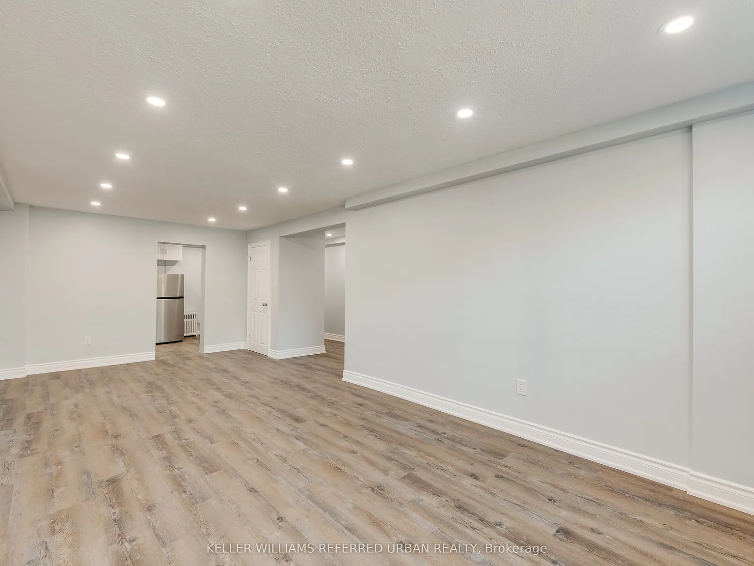 2 bed, $2,550 — Photo 4