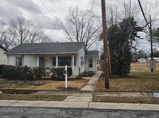 22 Dogwood Dr, Baltimore, MD 21220