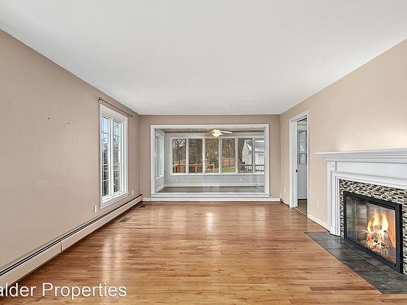 5th image of 1340 Derby Dr NW