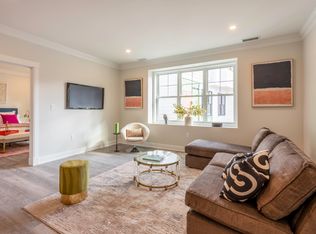 61 County St #205, Dover, MA 02030