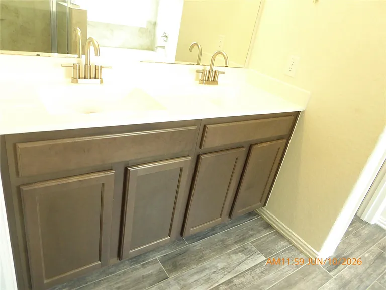 6319 Shadowbrook Hollow Trl — Photo 11