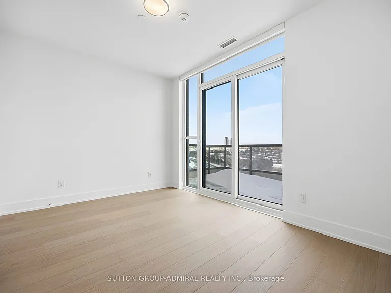 399 Royal Orchard Blvd #LPH16 — Photo 15