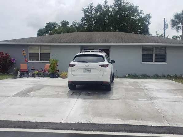 6831 Adams St, New Pt Richey, FL 34652