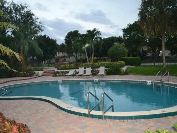 7200 NW 2nd Ave APT 160, Boca Raton, FL 33487