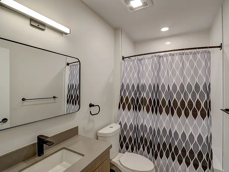 Cypress on Vine Co-Living — Photo 35