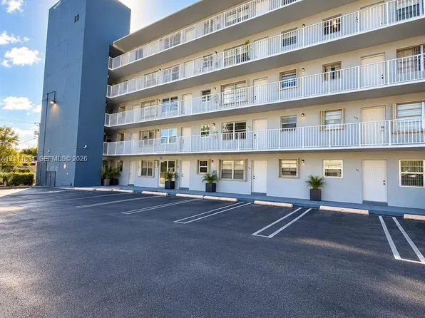 1629 NW North River Dr APT 103, Miami, FL 33125