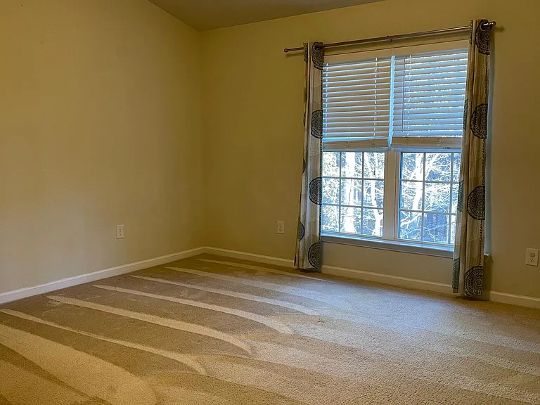 117 Inisfree Pl — Photo 8