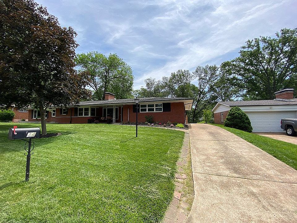 2nd image of 34 Heather Dr