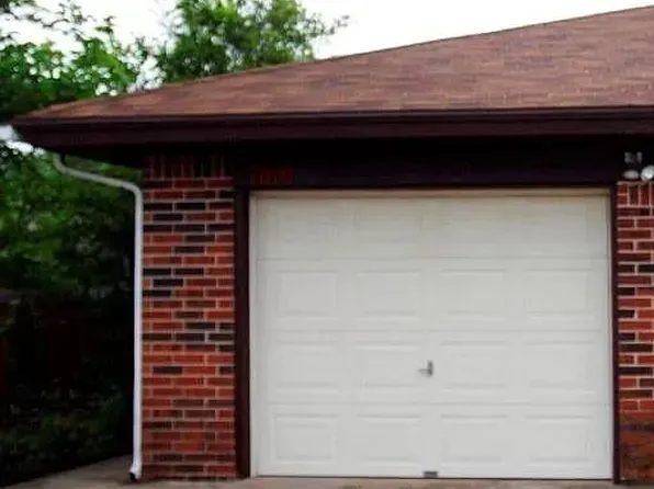 7016 Woodlake Dr, Oklahoma City, OK 73132