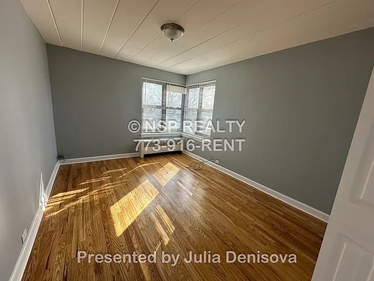 1360-301 W Touhy Ave — Photo 9
