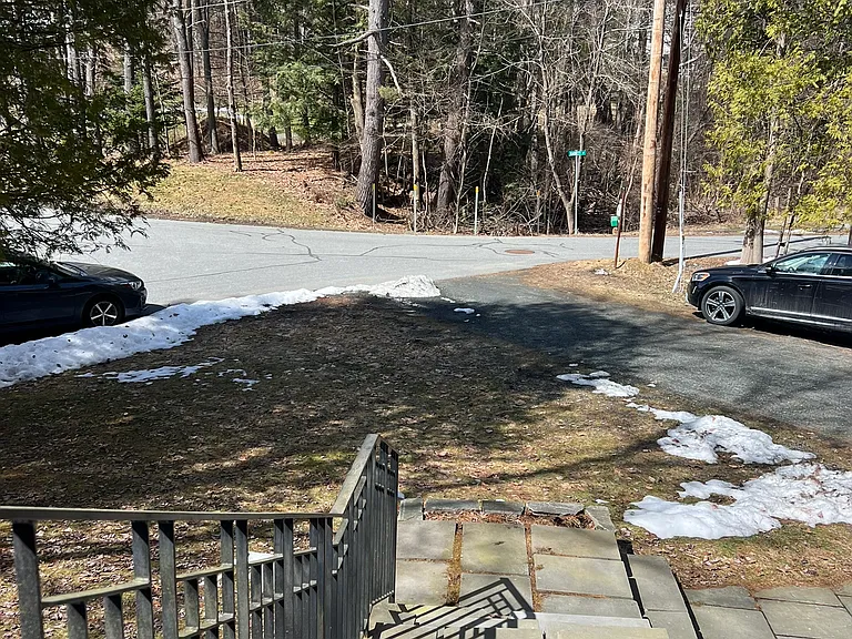 1 Barrett Rd — Photo 13
