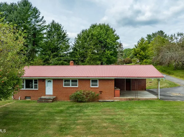 111 J Cress Rd, Mountain City, TN 37683